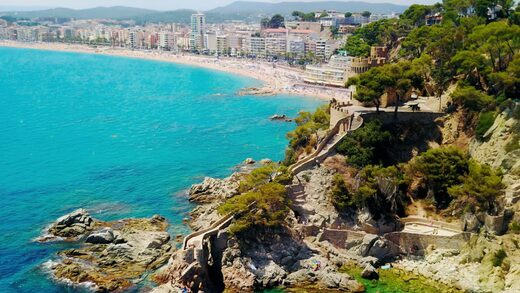 Chambre individuelle | Lloret de Mar 5 jours et 4 nuits | Pension Complète